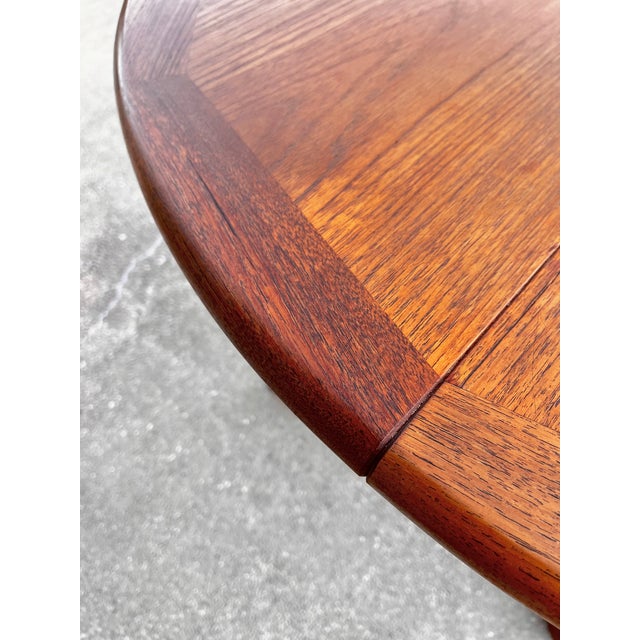 Brown Mid Century Danish Modern Extendable Teak Dining Table | by Sun Cabinet For Sale - Image 8 of 18