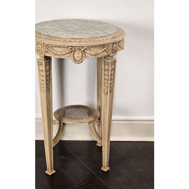 French Circa 1900 Louis XVI Style Painted Wood and Marble Gueridon or Table, Sweden For Sale - Image 3 of 7