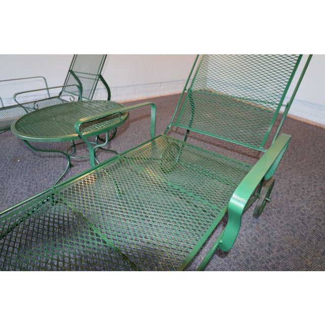 Mid 20th Century Attributed to Russell Woodard Wrought Iron Chaise Loungers With Removable Service Table For Sale - Image 13 of 13
