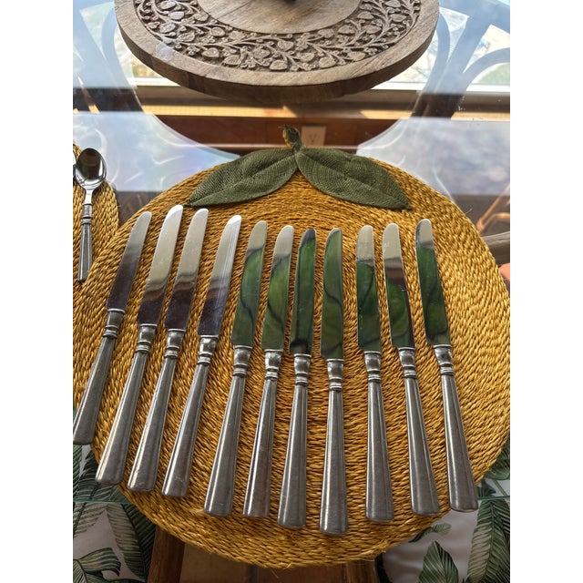 Vintage Italian Farmhouse Pewter Handled Flatware Set - 26 Pieces For Sale In Tampa - Image 6 of 9