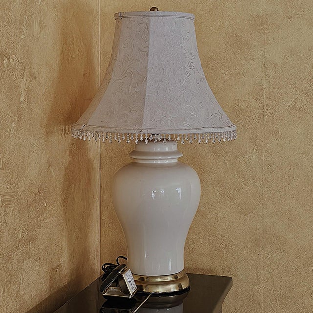 Vintage American Ivory Glazed Ceramic Table Lamp With Brass Base and Embossed Bell Shade For Sale - Image 15 of 18