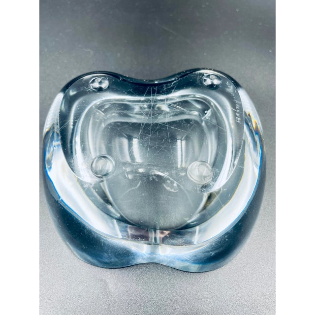 Mid 20th Century Modernist Stromberg "Blue Ice" Art Glass Dish Signed & Numbered For Sale In Los Angeles - Image 6 of 13