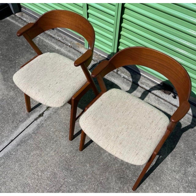 Mid-Century Modern Kai Kristiansen for Korup Stolefabrik, Denmark, Model 32 Teak Chairs, a Pair For Sale - Image 3 of 12