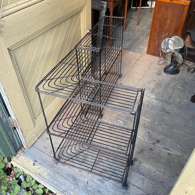1960s “Multistrux” Metal Shelving Made in Spain For Sale In New York - Image 6 of 7