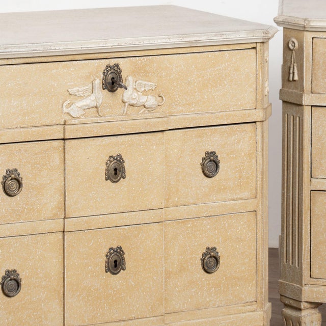 19th Century Pair of Swedish Gustavian Painted Chest of Three Drawers With Griffins For Sale - Image 9 of 15