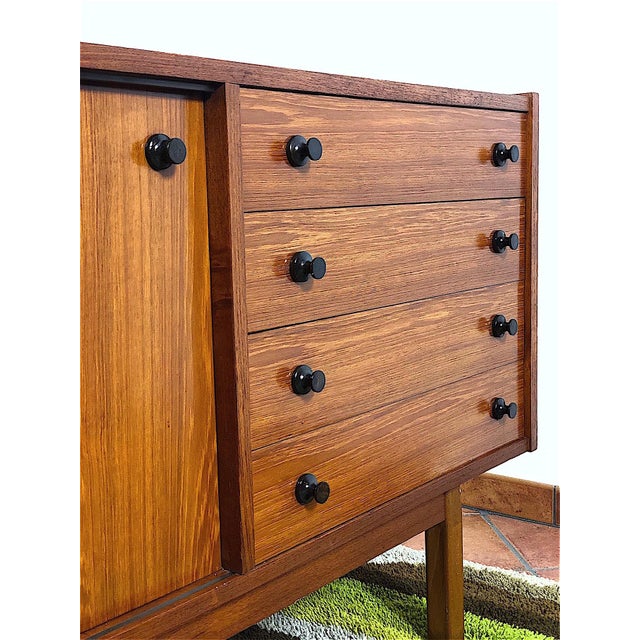 Mid-Century Modern Italian Sideboard, 1960s For Sale - Image 11 of 18