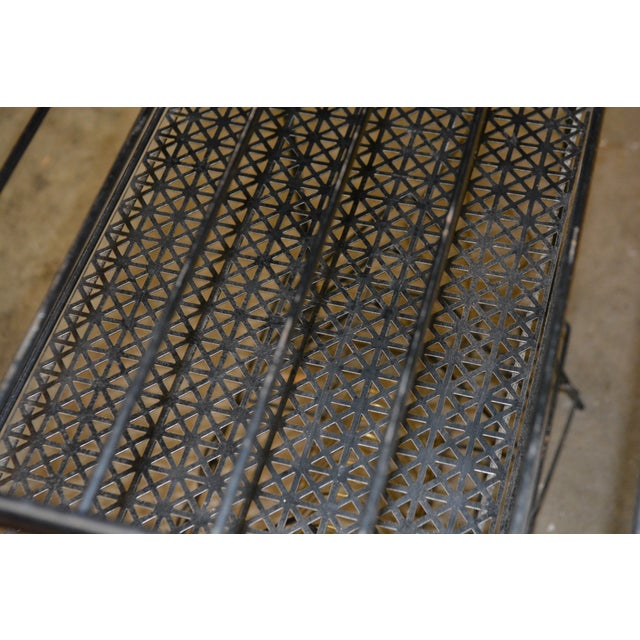 1960s Mid Century Modern Black Metal Record Player / Turntable Stand W/ Album / Vinyl Racks Holders For Sale - Image 9 of 11