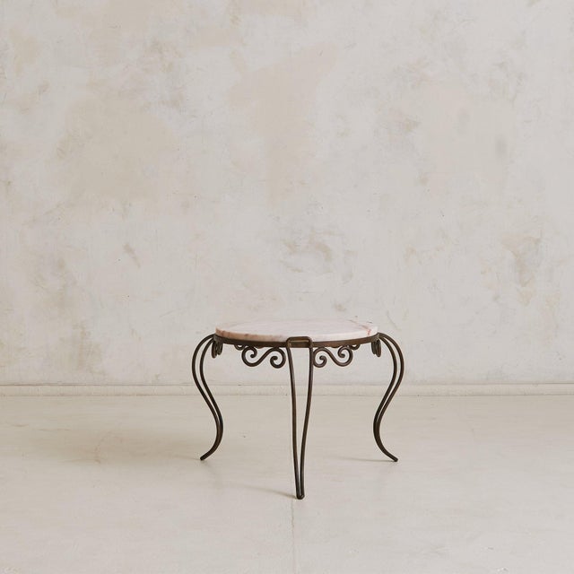 Art Deco French Art Deco Round Pink Marble + Wrought Iron Coffee Table, 1930s For Sale - Image 3 of 9
