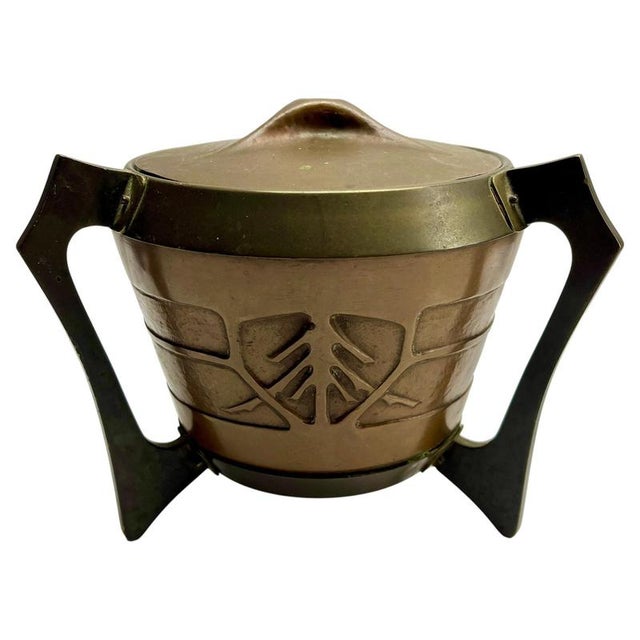 Copper Arts & Crafts Copper and Brass Contianer in the style of Carl Deffner, Esslingen, 1900 For Sale - Image 8 of 8