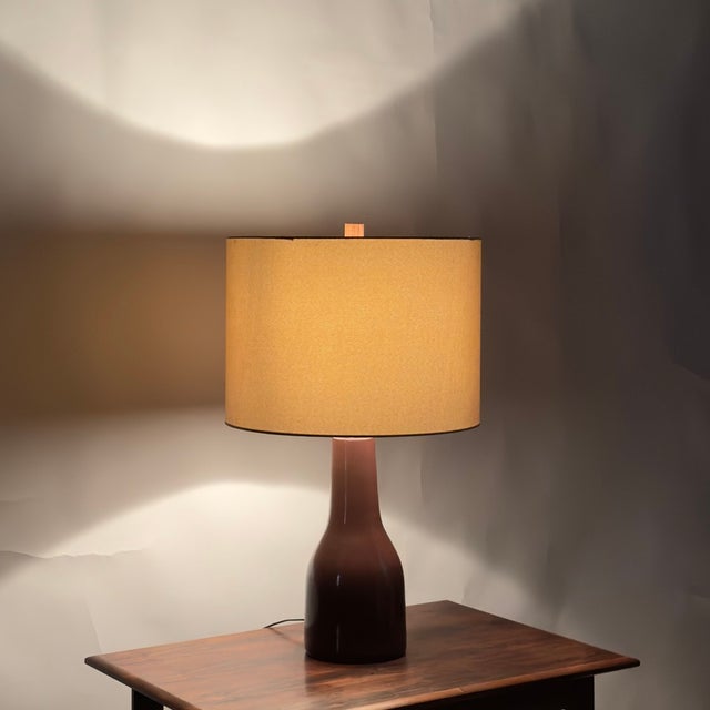 1960s Large Burgundy Ceramic Lamp by Jane and Gordon Martz for Marshall Studios For Sale In Los Angeles - Image 6 of 10