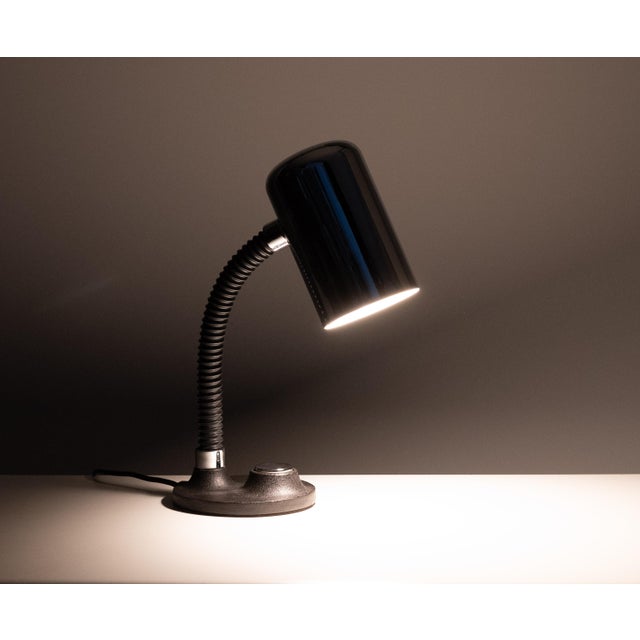 1970s Vintage Chrome Goose Neck Table Lamp from Hillebrand Lighting, 1970s For Sale - Image 5 of 13