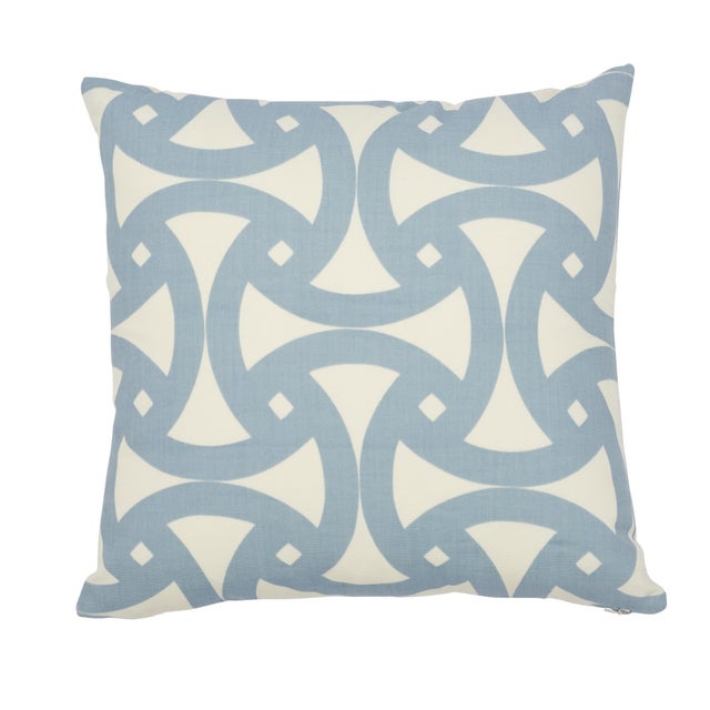 Schumacher Schumacher X Trina Turk Santorini Print Indoor & Outdoo 20" Pillow in Sky For Sale - Image 4 of 4