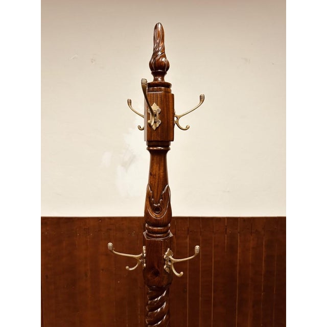 English Coat Rack in Mahagony with Brass Hooks, in Very Good conditions. Designed 1920 to 1949