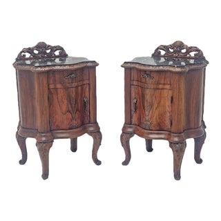 Pair 1920s Antique Italian Marble Top Burl Walnut Nightstands, End Tables, Bedstands For Sale