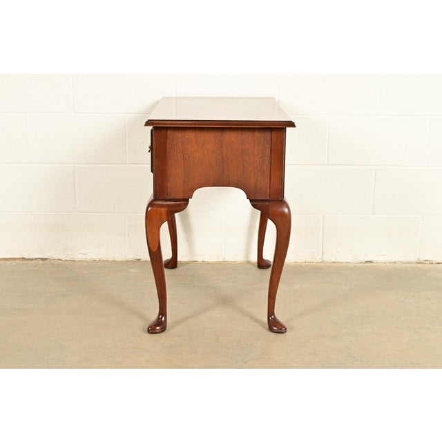 Councill Furniture Queen Anne Inlaid Mahogany Lowboy Dresser or Console Table For Sale - Image 14 of 16