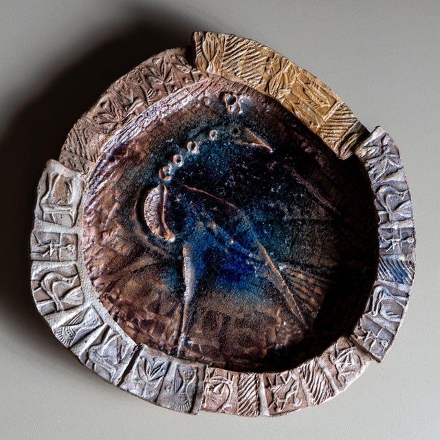 Ceramic Plate, attributed to Fiorese Amedeo (born 1939), Italy 1970s For Sale In New York - Image 6 of 6
