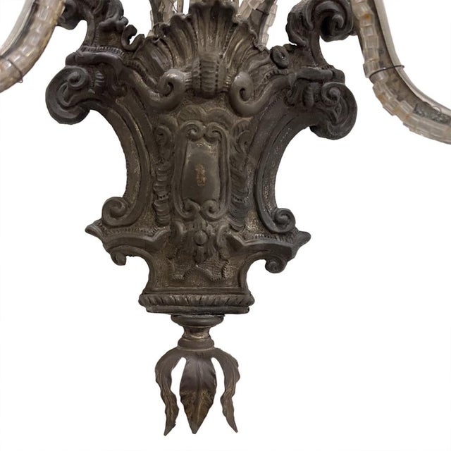 Large French Wall Sconces with Flowers & Leaves in the style of Maison Baguès, 1920s, Set of 2 For Sale - Image 4 of 6