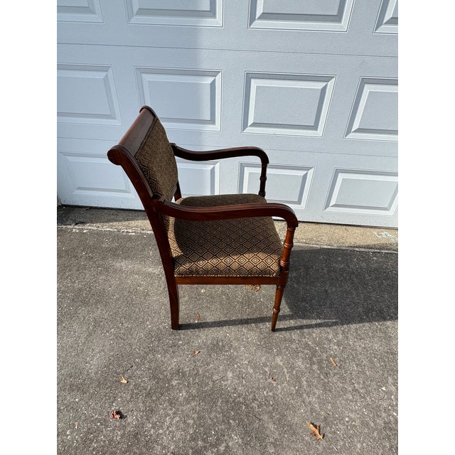 Traditional Vintage Fairfield Armchair Traditional Style Geometric Upholstery Wood Frame For Sale - Image 3 of 12