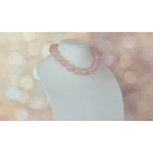 Contemporary Natural Madagascar Ice Rose Quartz 22.5 Round Beads Necklace For Sale - Image 3 of 7