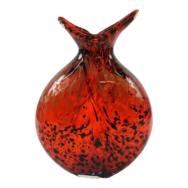 Late 20th Century Decorative Art Glass Vase For Sale
