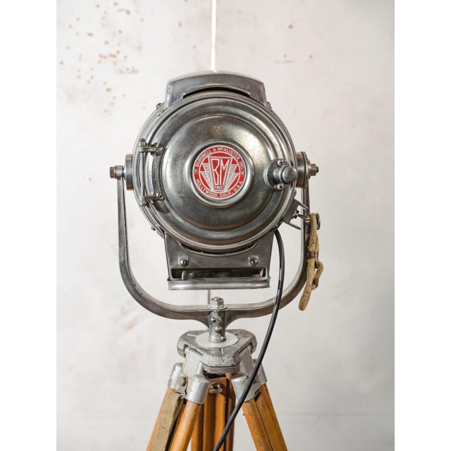 Hollywood Movie Keg Light on Wooden Tripod Floor Lamp by Bardwell McAlister, 1950s For Sale - Image 6 of 18