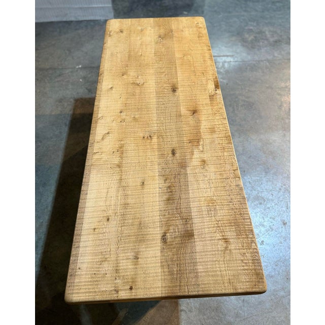 A good quality French Oak Farmhouse Dining Table. Of trestle form which means it completely comes apart for easy access...