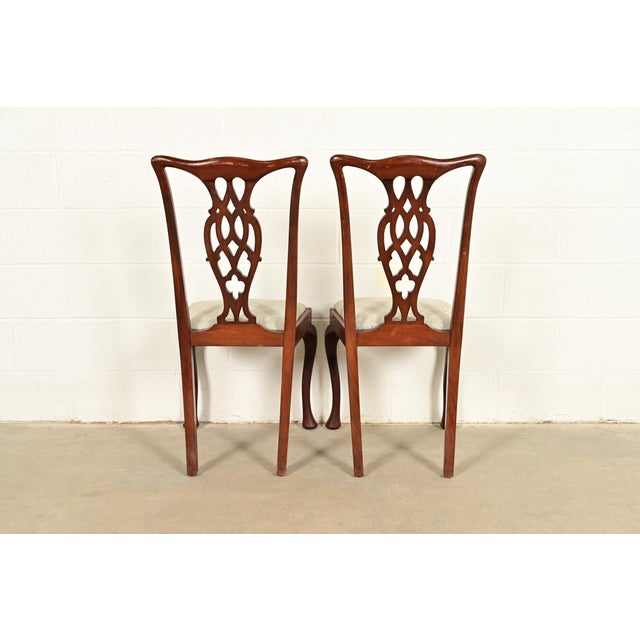 Henredon Style Georgian Carved Mahogany Dining Chairs, Set of Four For Sale - Image 11 of 12