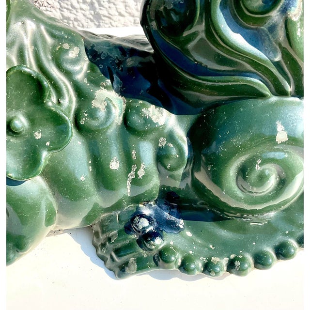 Vintage Emerald Glazed Ceramic Foo Dogs – A Pair For Sale In West Palm - Image 6 of 12