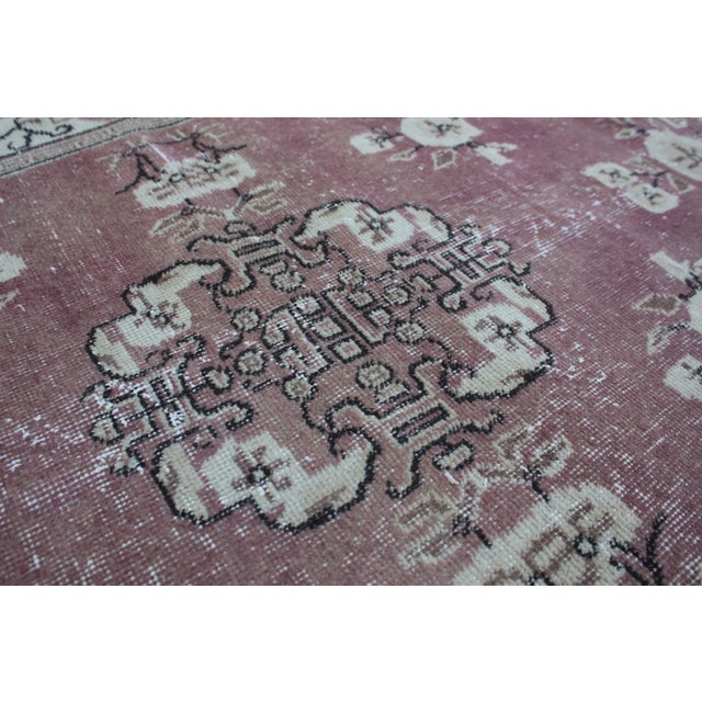 1970s Vintage Turkish Floral Design Oushak Rug For Sale - Image 9 of 13