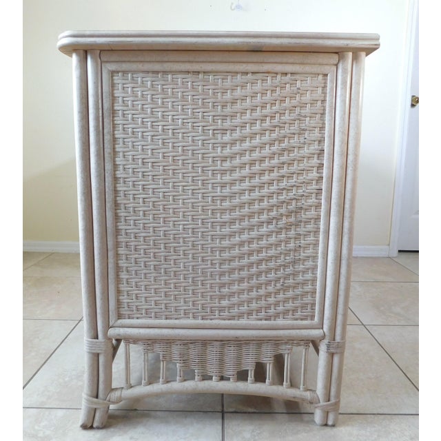 Vintage Ficks Reed Weaved Rattan Whitewash 7 Drawer Dresser For Sale - Image 10 of 12