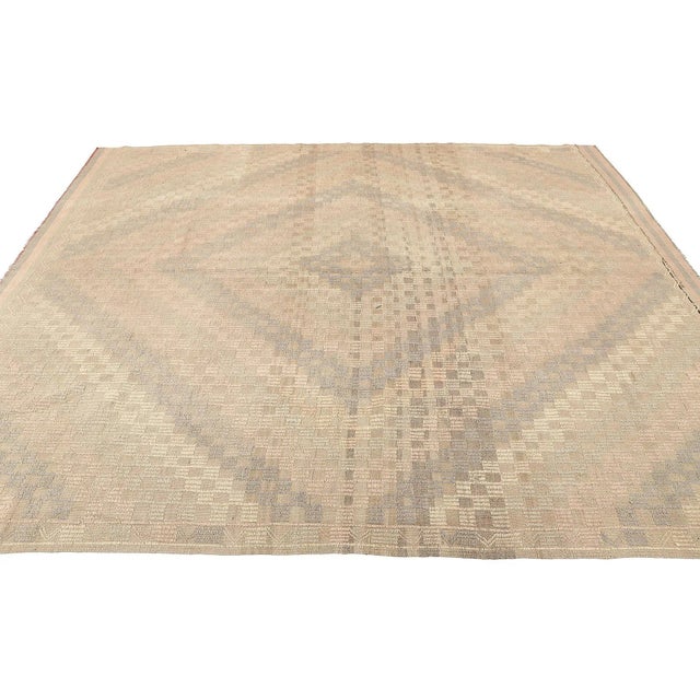 Mid 20th Century Faded Embroidered Turkish Kilim Rug For Sale - Image 4 of 7