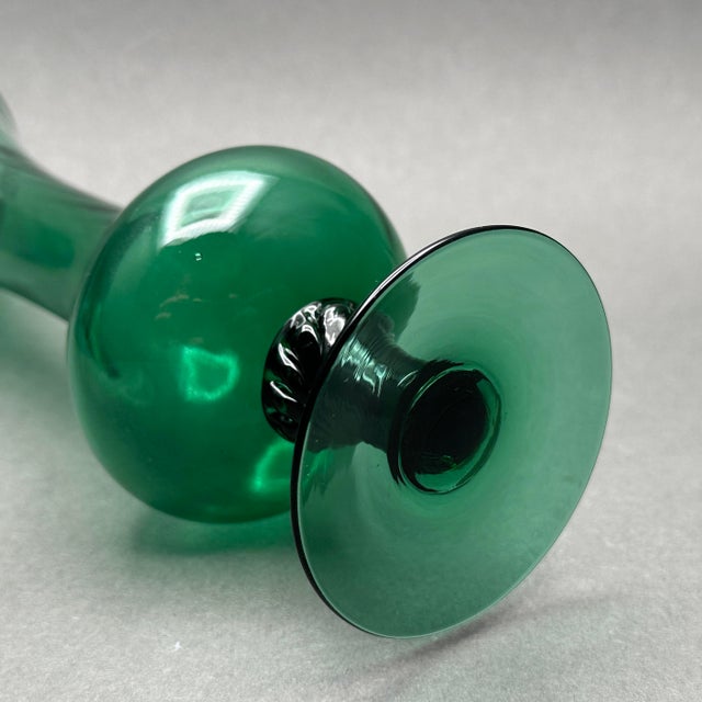 Emerald Vintage Italian Empoli Emerald Green Art Glass Bud Vase With Twisted Stem For Sale - Image 8 of 8
