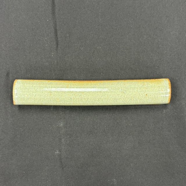 1" x 6" ceramic half round molding with a beige glaze and glossy finish. Moldings are handmade and hand glazed. High color...