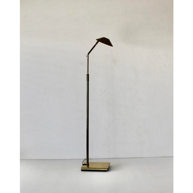 Modern 1980s Koch and Lowy Telescoping Brass Floor Lamp Conical Shade Detail Vintage Modern For Sale - Image 3 of 18
