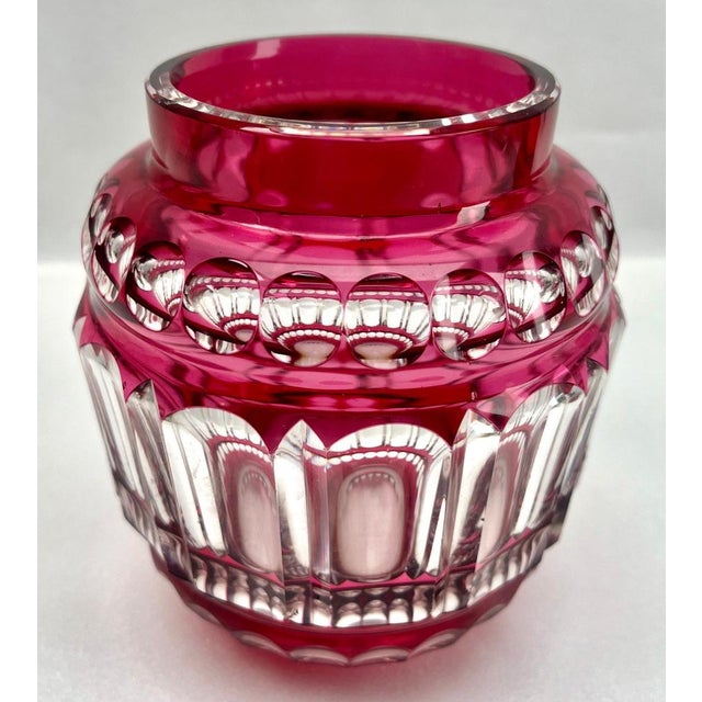 Small Art Deco Crystal Vase from Val Saint Lambert, 1950s For Sale - Image 3 of 9