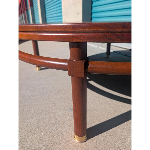 Brown Mid Century Modern Round Walnut Coffee Table by Heritage, C1960s For Sale - Image 8 of 13