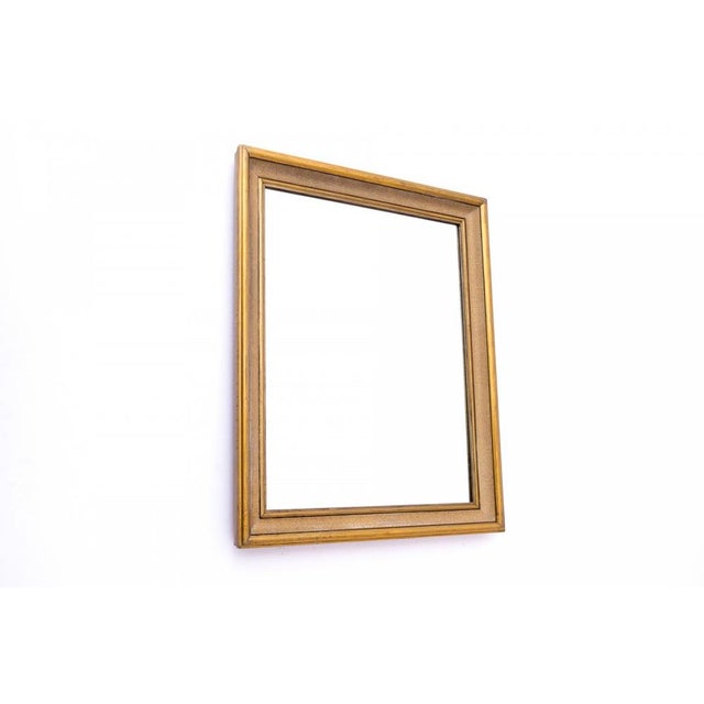 Large Gilt Frame Mirror, in Very Good conditions. Designed 1920 to 1949