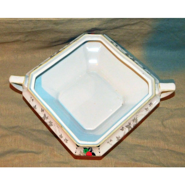 1920s Shelley China Queen Anne Covered Vegetable Dish For Sale In Philadelphia - Image 6 of 9