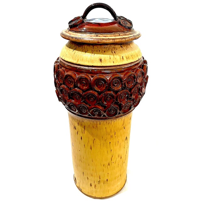 Mid-Century Modern Massive 1980's Hand-Crafted Stoneware Pottery Jar With Lid - Ken Edwards Montana Potter For Sale - Image 3 of 12