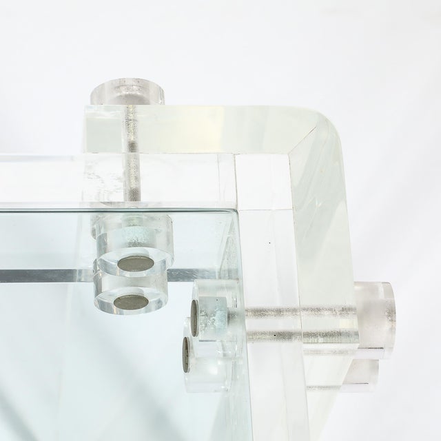 Mid-Century Modern Pair of Mid-Century Modernist Rectilinear Lucite & Glass Side/End Tables For Sale - Image 3 of 18