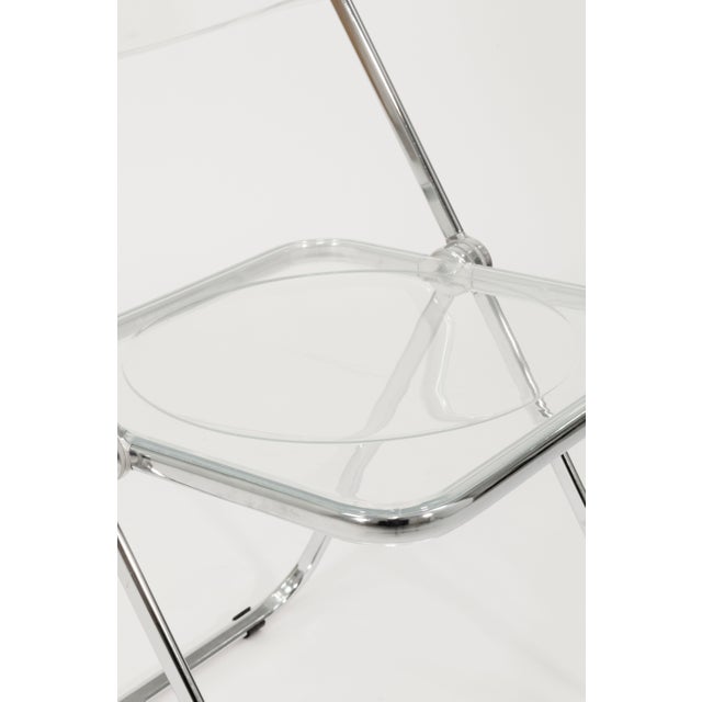 Plastic Set of 4 Pila Folding Lucite Chairs by Piretti for Castelli With Original Box For Sale - Image 7 of 9