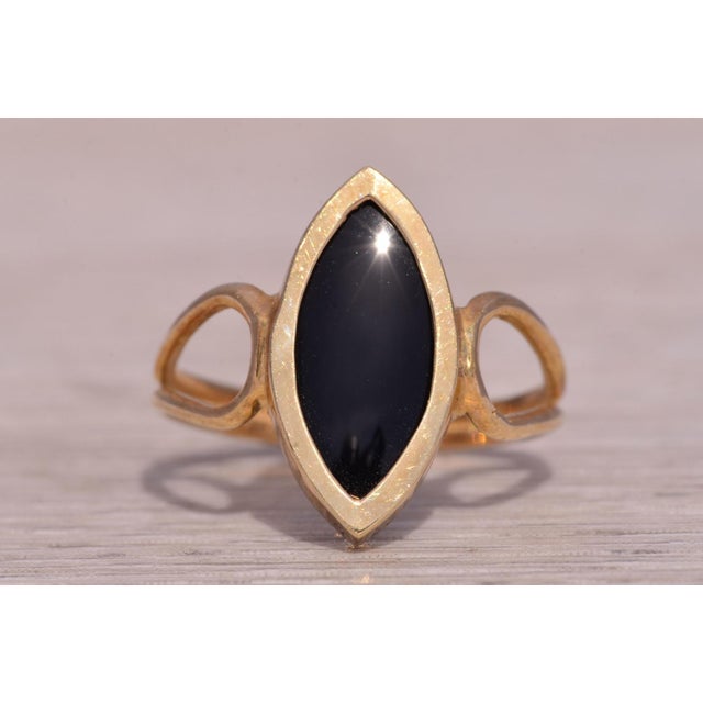 The Deale: Vintage Onyx Navette Ring in Yellow Gold For Sale - Image 9 of 11