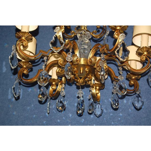 Metal Mazarin Chandelier in Gilded Bronze and Crystal, 1940s For Sale - Image 7 of 12