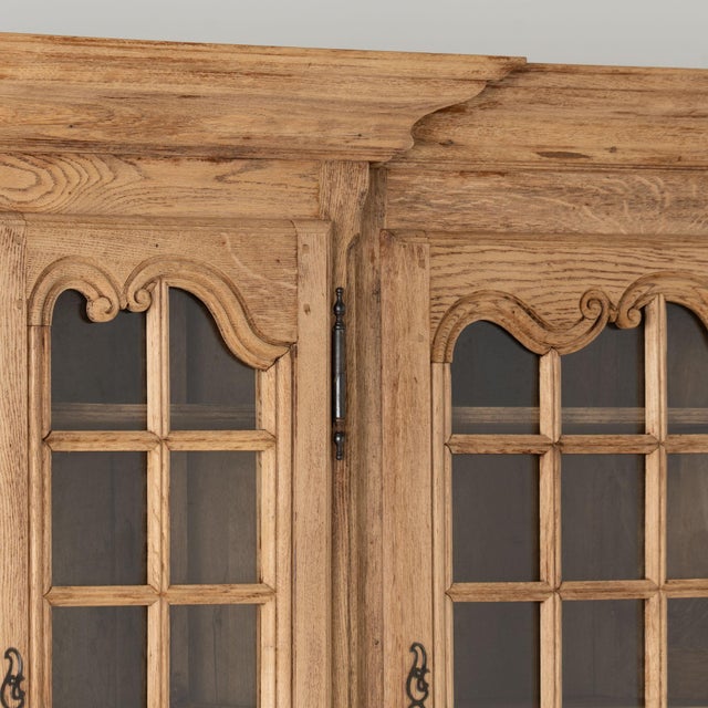 20th Century Bleached Oak Large French Bookcase Display Cabinet For Sale - Image 6 of 15