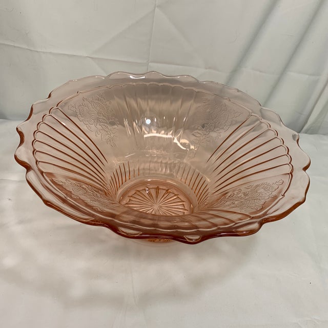 Shabby Chic C. 1930s Antique Anchor Hocking Pink Depression Glass Deep Scalloped Fruit or Serving Bowl in the Mayfair (Open Rose) Pattern For Sale - Image 3 of 8