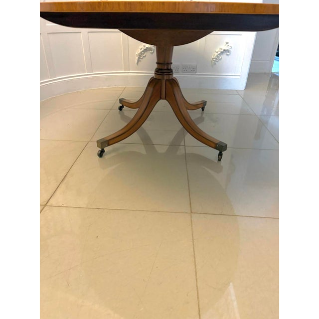 Antique Regency Figured Oval Mahogany Dining Table, 1920s For Sale - Image 9 of 17