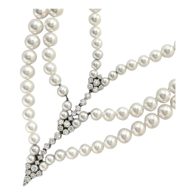 Fine Mikimoto Pearl 6-8 Mm & 34 Diamond Necklace in 18 Karat White Gold For Sale