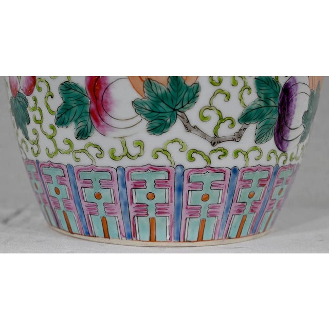 Early 20th Century Chinese Porcelain Vase with Lid For Sale - Image 11 of 18