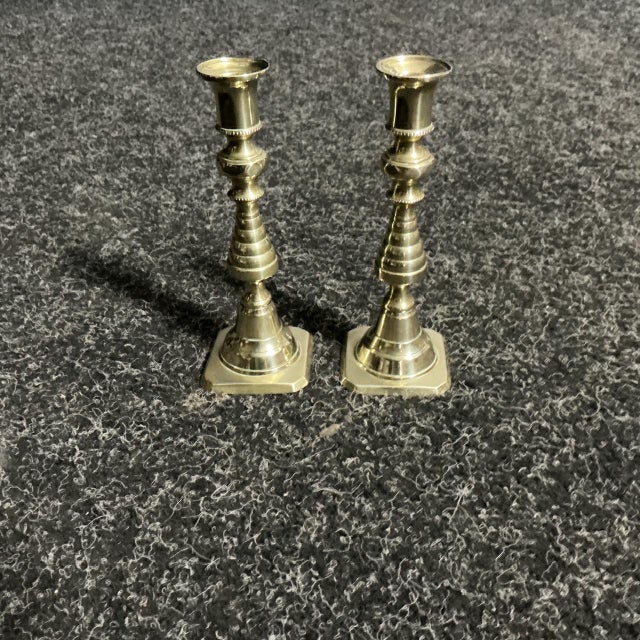 Metal Victorian Brass Diamond Jubilee Candlesticks, 1897, Set of 2 For Sale - Image 7 of 7