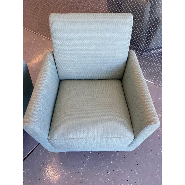 Metal Pair of Mario Bellini Flight Lounge Chairs For Sale - Image 7 of 10